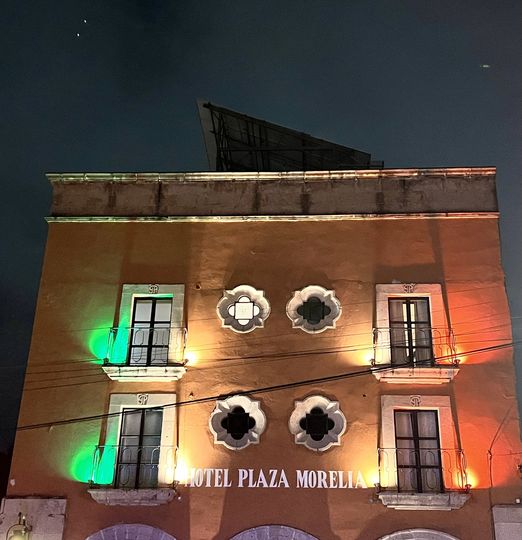 Fachada del Hotel Plaza Morelia